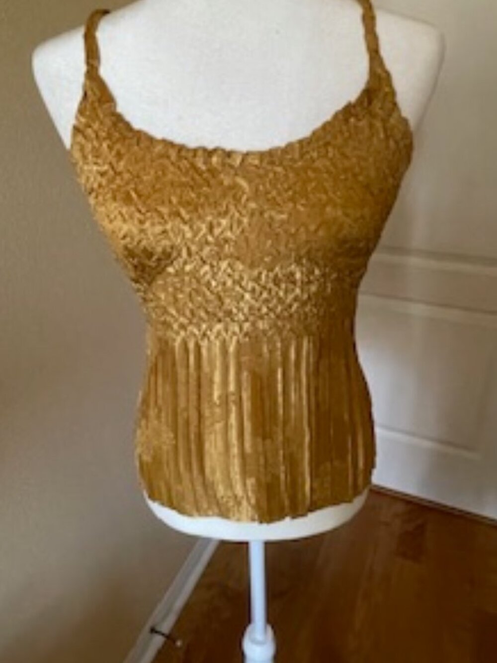 Komarov Gold Stretch, Hand Pleated and Printed, Top - Size S